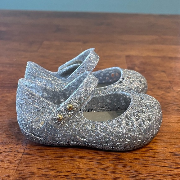 Mini Melissa silver sparkle glitter campana sandal flat size 5 - Picture 1 of 12